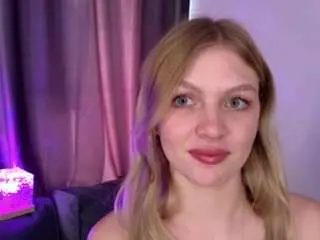 Camsoda Nude Webcam of susansanders