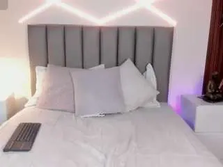 Camsoda Free Porn Cam of noahgrayyy
