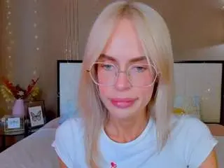 Camsoda Adult Webcam of bellatip