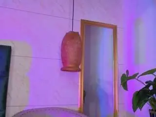 Camsoda Best live sex cam show of emilia-monroee