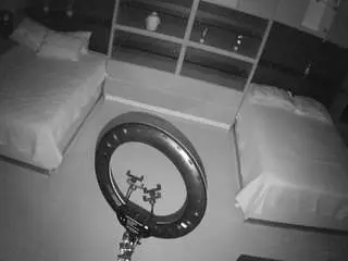 Camsoda Free Porn Cam of voyeurcam-casa-salsa-versus-room
