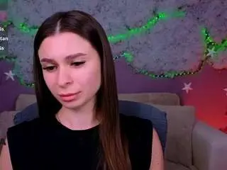 Camsoda Adult Webcams of flora-ri