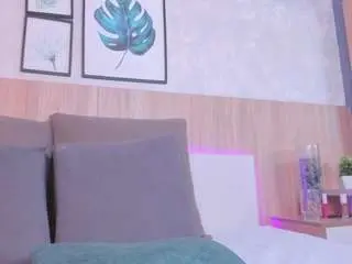 Camsoda Free Porn Cam of alyssia-collins