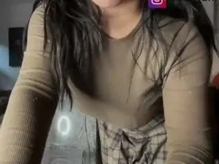 Camsoda Free Live Porn of annie-snow