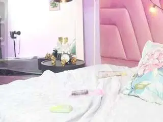 Camsoda Adult Webcam of kinky-camila