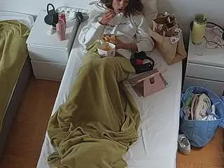 Camsoda Best Webcam of voyeurcam-julmodels-bed-7