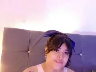 Camsoda Watch Live Sex Cams of ema-foxyy