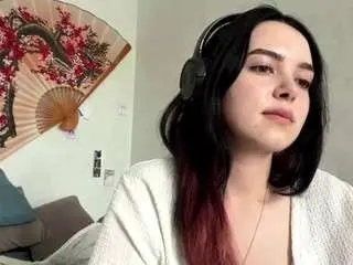 Camsoda Free Porn Cam of emy-bloom