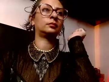 Chaturbate Watch Live Sex Cams of serena_xyz