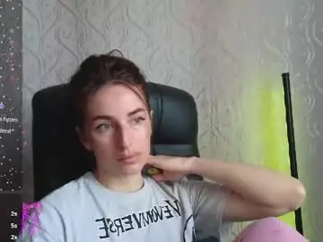 Chaturbate Live Sex Cam of adrihanna