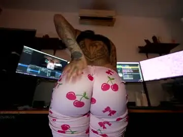 Chaturbate Live Sex of latinbaby_666