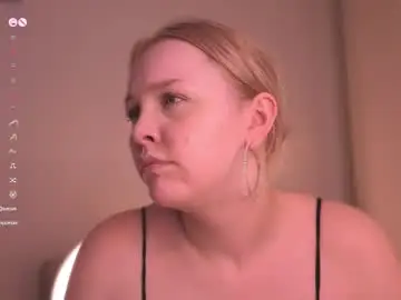 Chaturbate Live Sex Cam of maryshiotta