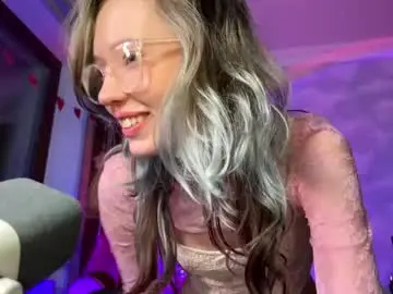 Chaturbate Live Porn of darlingdarinka