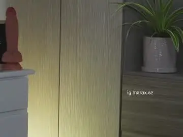 Chaturbate Live Sex Cam of laviah