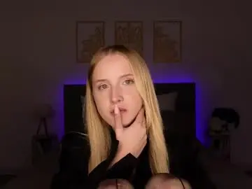 Chaturbate Watch Live Sex Cams of adele_armas