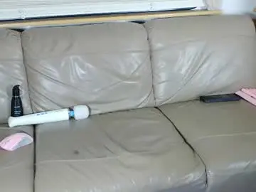Chaturbate Free Porn Cam of mymindbreaks2