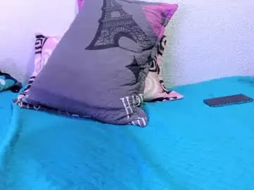 Chaturbate Live Sex Cam of naniis_wish