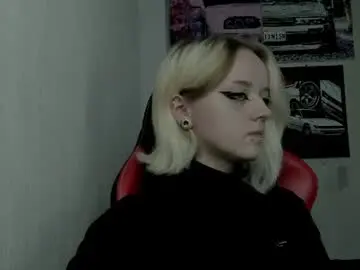 Chaturbate Live Porn of holy_mistresss