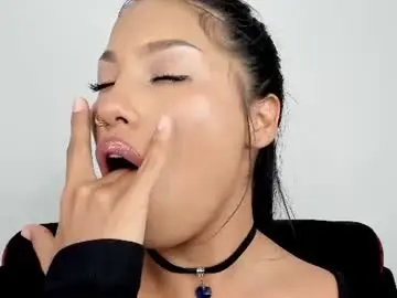 Chaturbate Watch Live Sex Cams of kim_mouth17