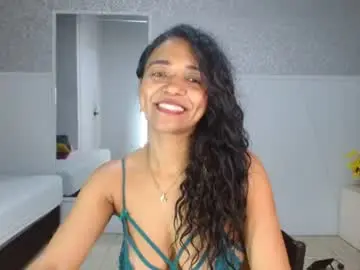 Chaturbate Watch Live Sex Cams of selene_bubble