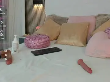 Chaturbate Watch Live Sex Cams of rubycrox