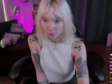 Chaturbate Best live sex cam show of tattoo_artbaby