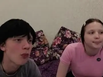 Chaturbate Live Sex Cam of crybabyvital