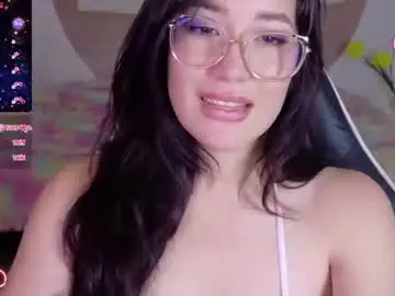 Chaturbate Live Sex Cam of eliiih_