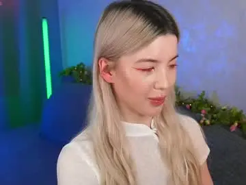 Chaturbate Nude Webcam of lindathackerr