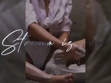 Chaturbate Best live sex cam show of letiziafulkers1