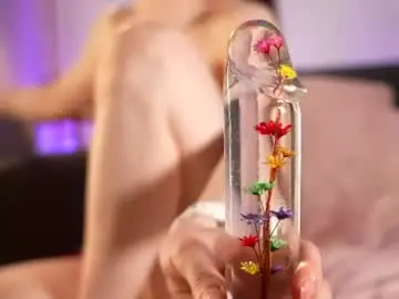 Chaturbate Sex Cam of littlee33