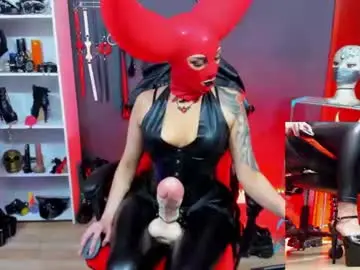 Chaturbate Watch Live Sex Cams of yelena_bondaje