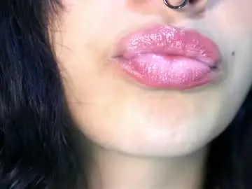 Chaturbate Watch Live Sex Cams of alyssa_joness