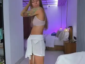 Chaturbate Sex Cam of holy_khloe