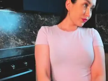 Chaturbate Watch Live Sex Cams of elyra_noir