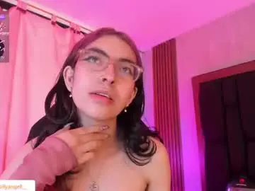 Chaturbate Live Porn of molly__a