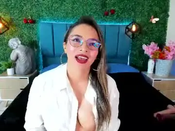 Chaturbate Live Porn of kiaraa88