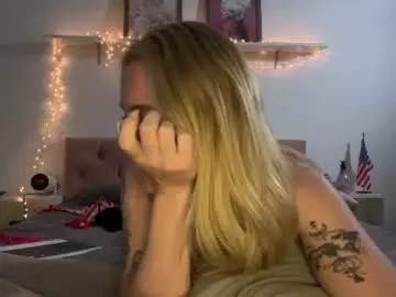 Chaturbate Watch Live Sex Cams of emmaonlyx1
