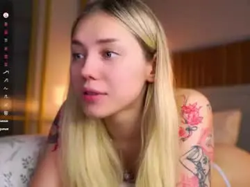 Chaturbate Sex Cam of cinacandy