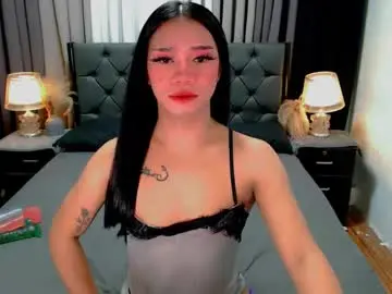 Chaturbate Live Sex Cam of crytastal_lust1212