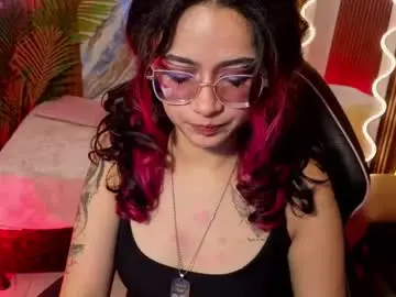 Chaturbate Live Sex of kristen_tay