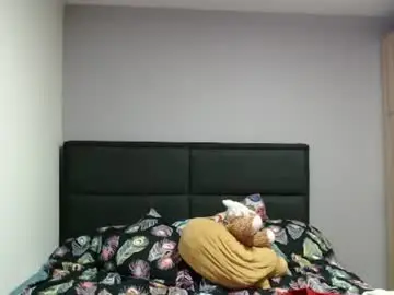 Chaturbate Free Live Porn of atena_messy