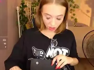 Chaturbate Sex Cam of toni_ray