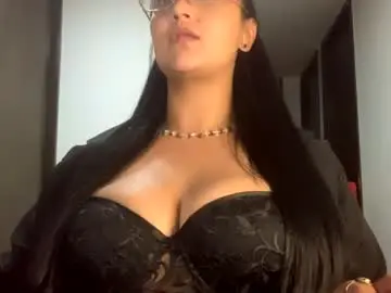 Chaturbate Live Porn of brunettediamond