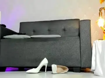 Chaturbate Best live sex cam show of alaia_love77
