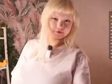 Chaturbate Adult Video Chat of zara_shine