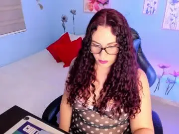 Chaturbate Private Sex Chat of nicky_lucy_m