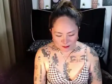 Chaturbate Adult Video Chat of yoursweet_amara