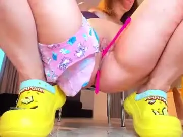 Chaturbate Sex Cam of girlsquirts_