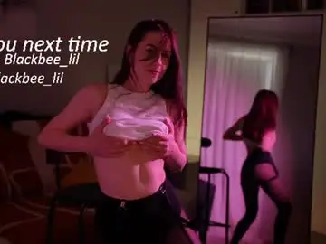 Chaturbate Live Sex of _blackbee_